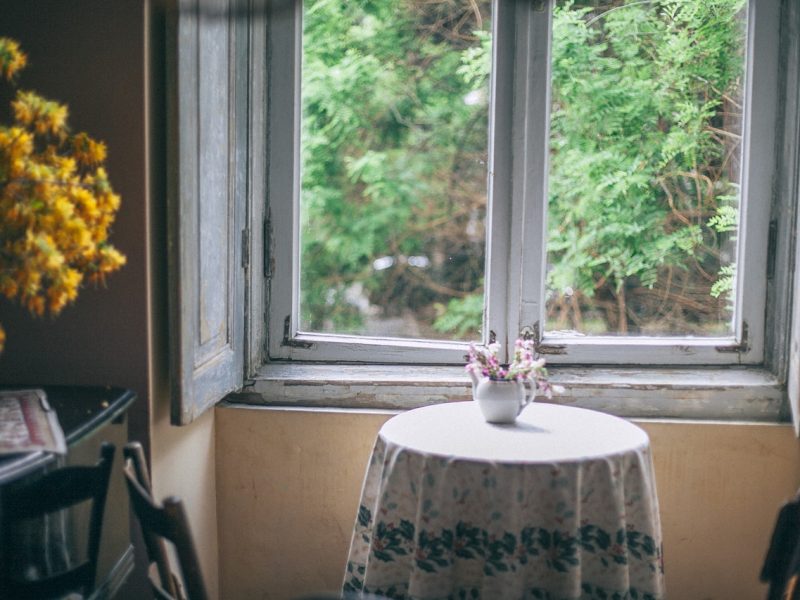 How to know when your windows need replacing