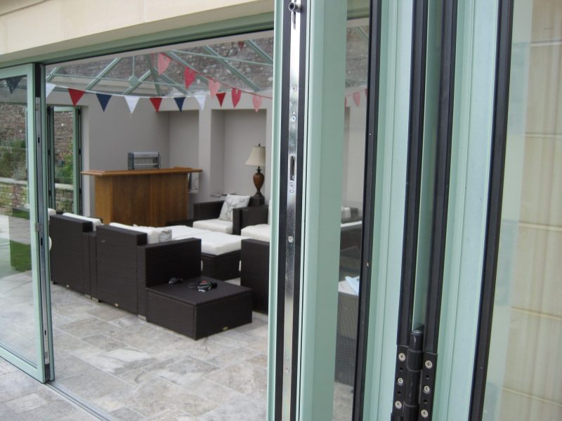 sleek bifold doors Carbis Bay